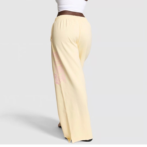 Victoria's Secret Pants - VICTORIA’S SECRET PINK CAMPUS FLEECE WIDE LEG SPLIT HEM SWEATPANTS  - NWT